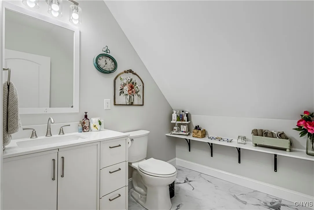 58 Ballantyne Brae, Utica, New York 13501, Utica, New York 13501, 4 Bedrooms Bedrooms, 8 Rooms Rooms,2 BathroomsBathrooms,Residential,For Sale,58 Ballantyne Brae, Utica, New York 13501,0,S1651567