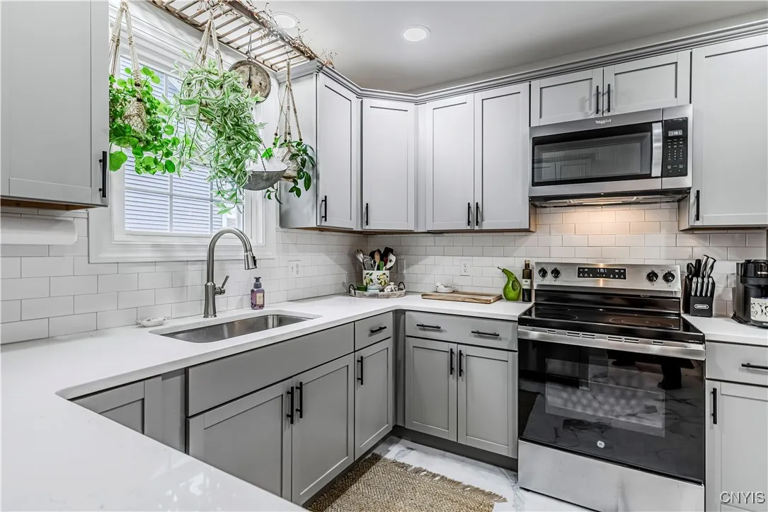 58 Ballantyne Brae, Utica, New York 13501, Utica, New York 13501, 4 Bedrooms Bedrooms, 8 Rooms Rooms,2 BathroomsBathrooms,Residential,For Sale,58 Ballantyne Brae, Utica, New York 13501,0,S1651567