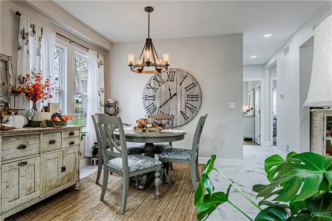 58 Ballantyne Brae, Utica, New York 13501, Utica, New York 13501, 4 Bedrooms Bedrooms, 8 Rooms Rooms,2 BathroomsBathrooms,Residential,For Sale,58 Ballantyne Brae, Utica, New York 13501,0,S1651567