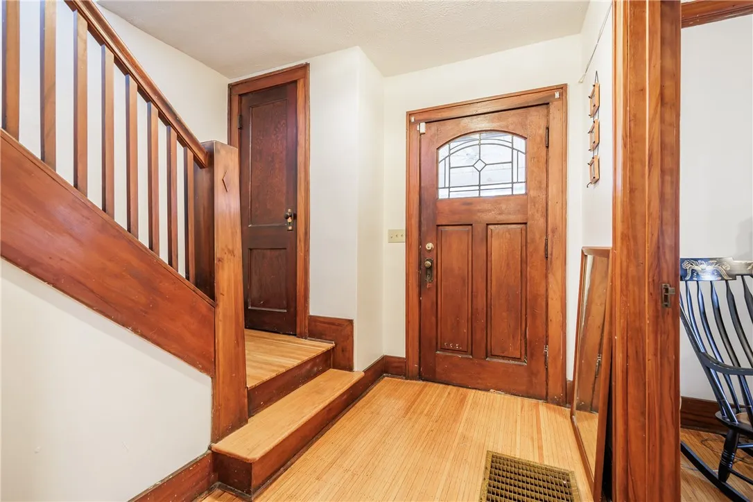 150 Meadow Drive, Brighton, New York 14618, Brighton, New York 14618, 3 Bedrooms Bedrooms, 7 Rooms Rooms,1 BathroomBathrooms,Residential,For Sale,150 Meadow Drive, Brighton, New York 14618,0,R1651266