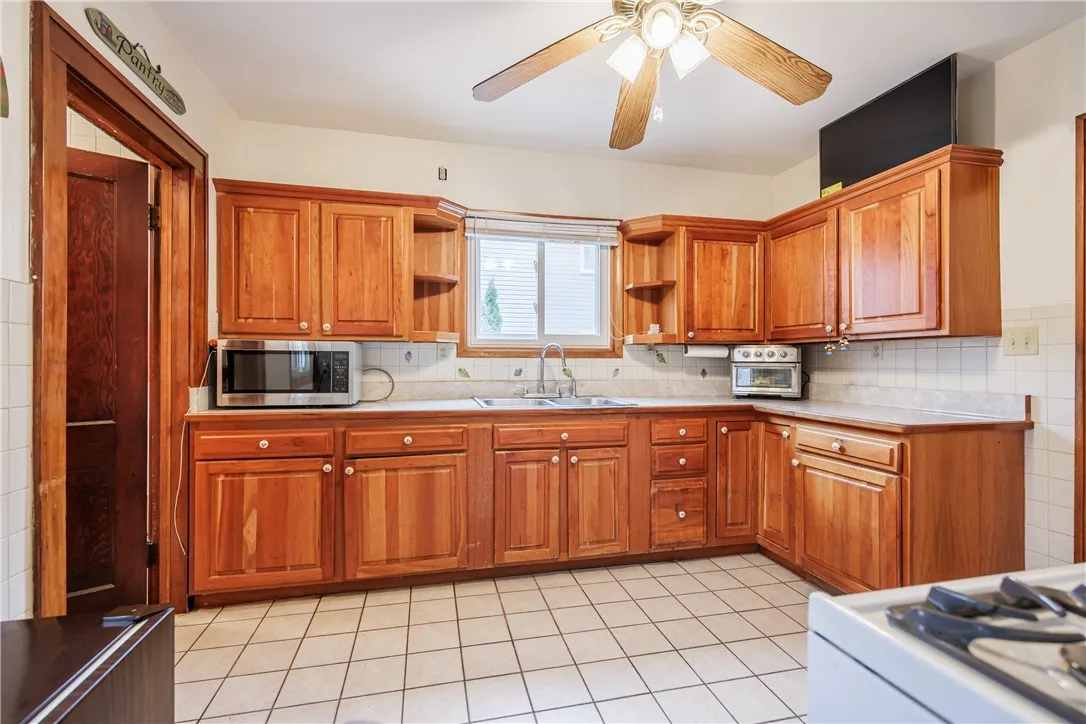 150 Meadow Drive, Brighton, New York 14618, Brighton, New York 14618, 3 Bedrooms Bedrooms, 7 Rooms Rooms,1 BathroomBathrooms,Residential,For Sale,150 Meadow Drive, Brighton, New York 14618,0,R1651266