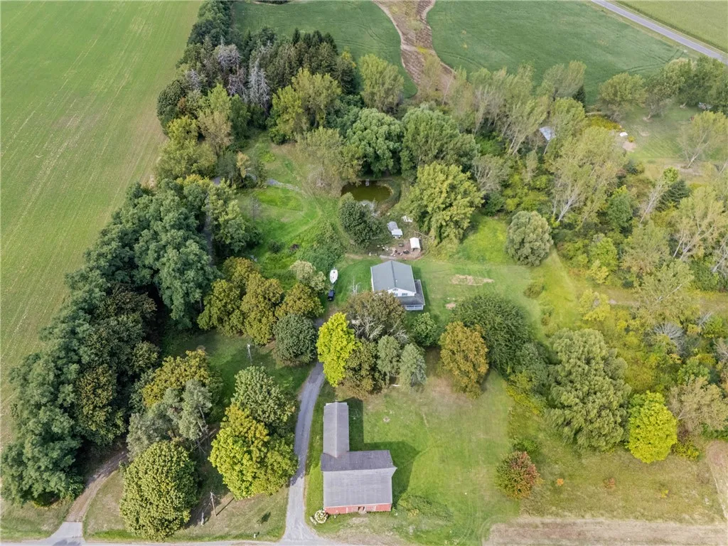 1744 State Route 5 And 20, Geneva Town, New York 1, Geneva Town, New York 14456, 9 Rooms Rooms,Commercial Sale,For Sale,1744 State Route 5 And 20, Geneva Town, New York 1,0,R1651698