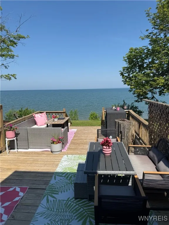 4890 Lakeshore, Hamburg, New York 14075, Hamburg, New York 14075, 1 Bedroom Bedrooms, 3 Rooms Rooms,1 BathroomBathrooms,Residential Lease,For Rent,4890 Lakeshore, Hamburg, New York 14075,0,B1650893