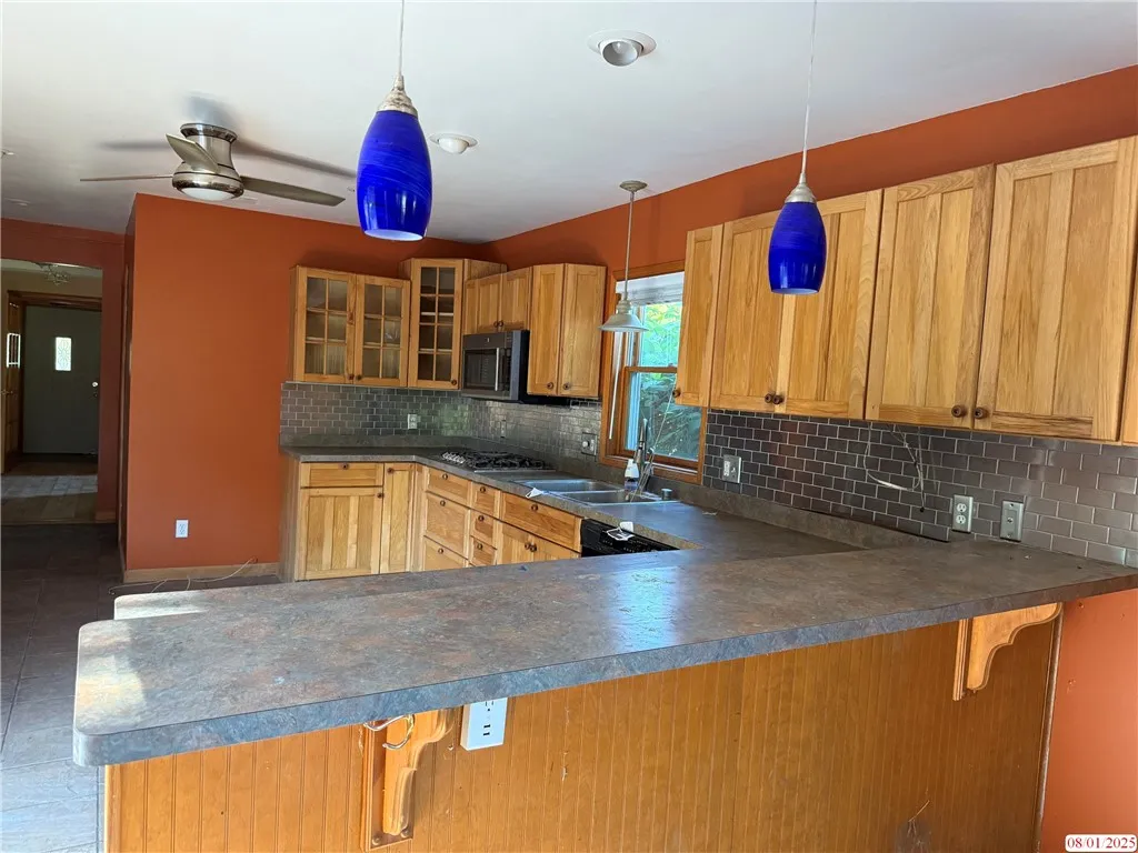 13271 Geer Road, Holland, New York 14080, Holland, New York 14080, 3 Bedrooms Bedrooms, 6 Rooms Rooms,2 BathroomsBathrooms,Residential,For Sale,13271 Geer Road, Holland, New York 14080,0,R1651693