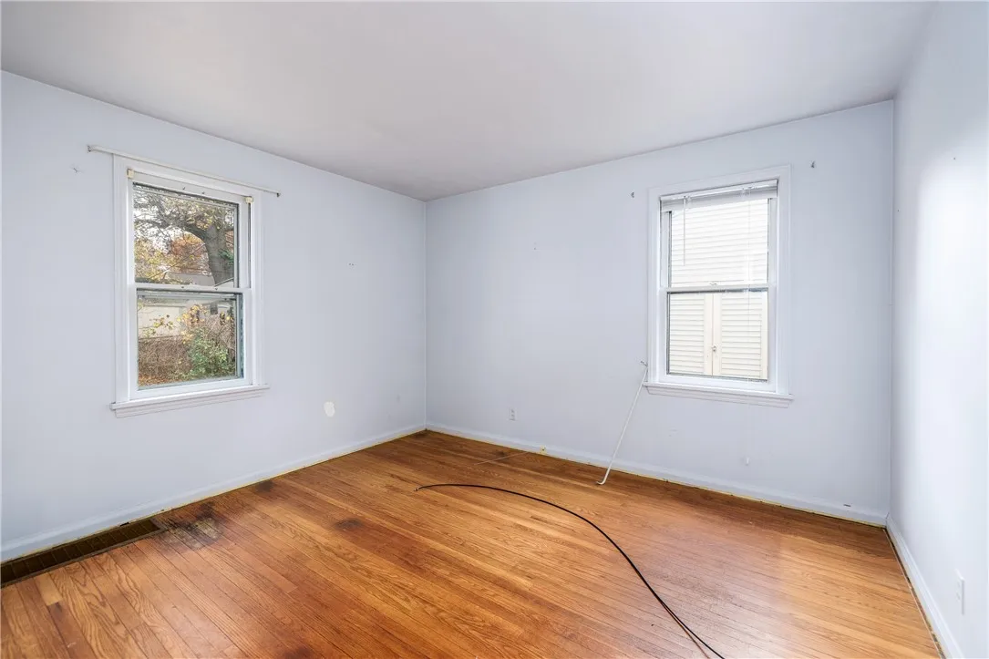 131 Langford Road, Rochester, New York 14615, Rochester, New York 14615, 2 Bedrooms Bedrooms, 4 Rooms Rooms,1 BathroomBathrooms,Residential,For Sale,131 Langford Road, Rochester, New York 14615,0,R1647505