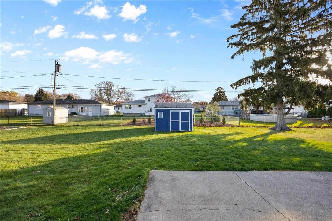 1145 Whitlock Road, Irondequoit, New York 14609, Irondequoit, New York 14609, 3 Bedrooms Bedrooms, 6 Rooms Rooms,1 BathroomBathrooms,Residential,For Sale,1145 Whitlock Road, Irondequoit, New York 14609,0,R1644569