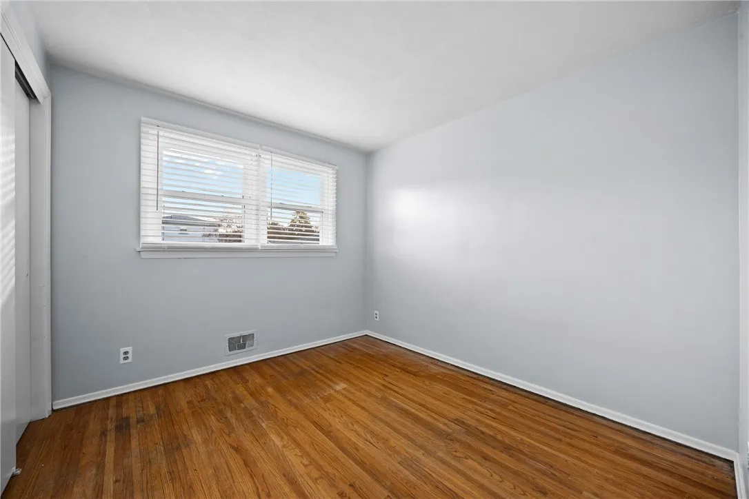 1145 Whitlock Road, Irondequoit, New York 14609, Irondequoit, New York 14609, 3 Bedrooms Bedrooms, 6 Rooms Rooms,1 BathroomBathrooms,Residential,For Sale,1145 Whitlock Road, Irondequoit, New York 14609,0,R1644569