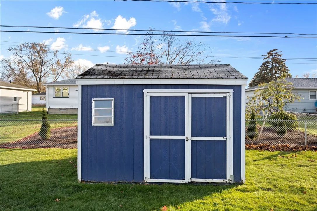 1145 Whitlock Road, Irondequoit, New York 14609, Irondequoit, New York 14609, 3 Bedrooms Bedrooms, 6 Rooms Rooms,1 BathroomBathrooms,Residential,For Sale,1145 Whitlock Road, Irondequoit, New York 14609,0,R1644569