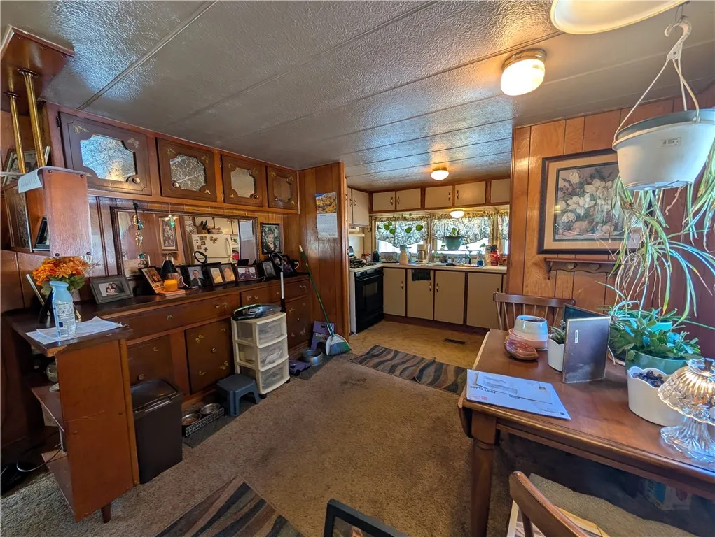 210 Summit Road, Foster Town, Pennsylvania 16701, Foster Town, Pennsylvania 16701, 2 Bedrooms Bedrooms, 5 Rooms Rooms,1 BathroomBathrooms,Residential,For Sale,210 Summit Road, Foster Town, Pennsylvania 16701,0,R1651713