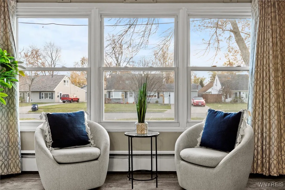 1118 La Salle Avenue, Grand Island, New York 14072, Grand Island, New York 14072, 3 Bedrooms Bedrooms, 7 Rooms Rooms,2 BathroomsBathrooms,Residential,For Sale,1118 La Salle Avenue, Grand Island, New York 14072,0,B1642070