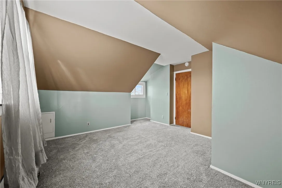 1118 La Salle Avenue, Grand Island, New York 14072, Grand Island, New York 14072, 3 Bedrooms Bedrooms, 7 Rooms Rooms,2 BathroomsBathrooms,Residential,For Sale,1118 La Salle Avenue, Grand Island, New York 14072,0,B1642070