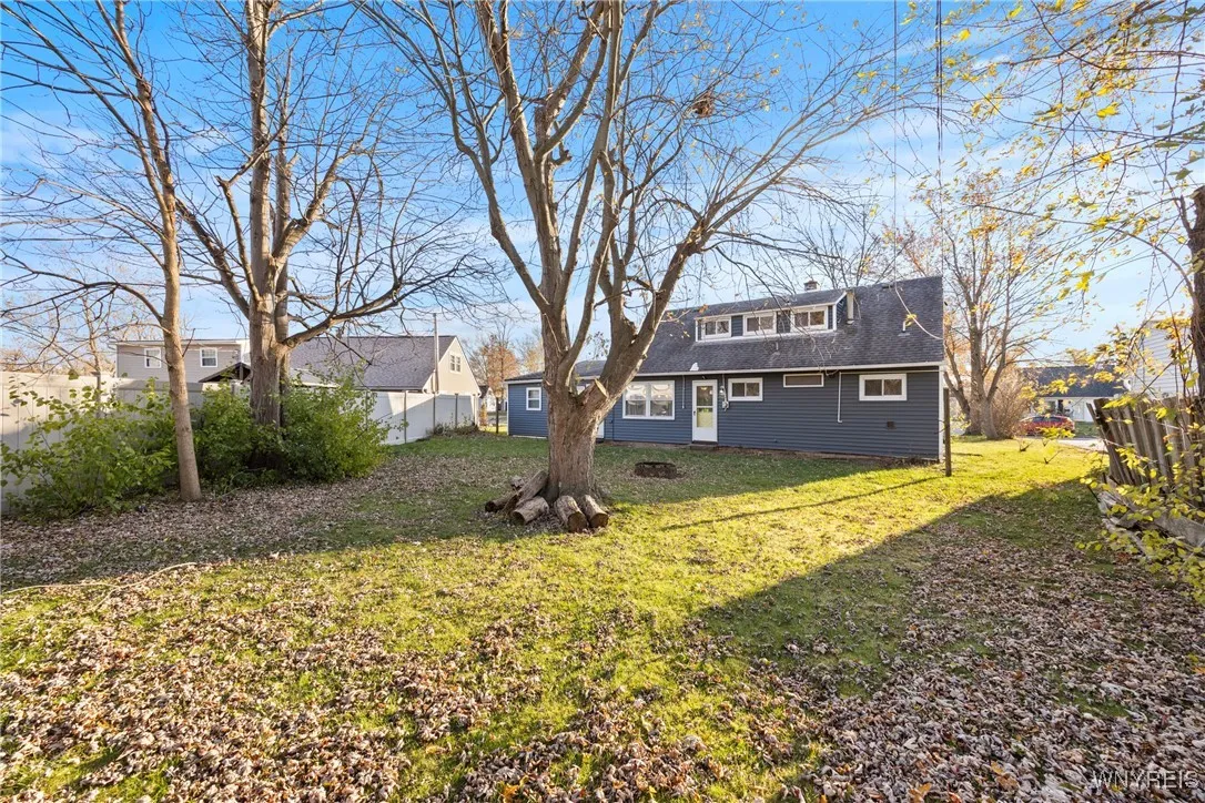 1118 La Salle Avenue, Grand Island, New York 14072, Grand Island, New York 14072, 3 Bedrooms Bedrooms, 7 Rooms Rooms,2 BathroomsBathrooms,Residential,For Sale,1118 La Salle Avenue, Grand Island, New York 14072,0,B1642070