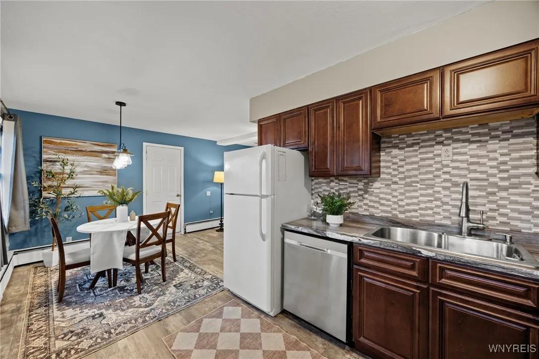 1118 La Salle Avenue, Grand Island, New York 14072, Grand Island, New York 14072, 3 Bedrooms Bedrooms, 7 Rooms Rooms,2 BathroomsBathrooms,Residential,For Sale,1118 La Salle Avenue, Grand Island, New York 14072,0,B1642070