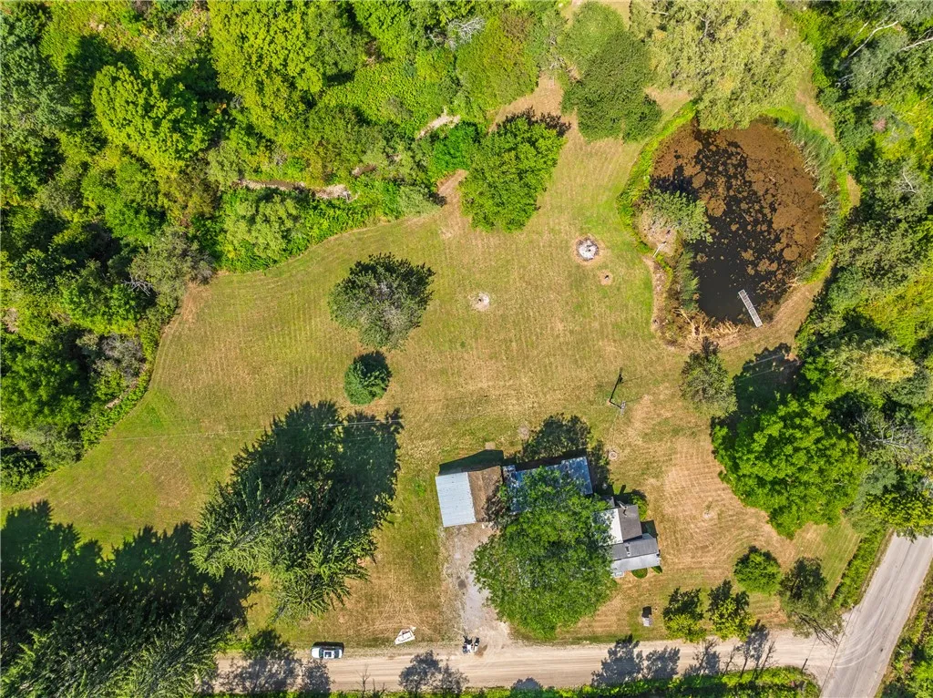 9929 Lake Hollow Road, Cohocton, New York 14826, Cohocton, New York 14826, 2 Bedrooms Bedrooms, 5 Rooms Rooms,2 BathroomsBathrooms,Residential,For Sale,9929 Lake Hollow Road, Cohocton, New York 14826,0,R1651686