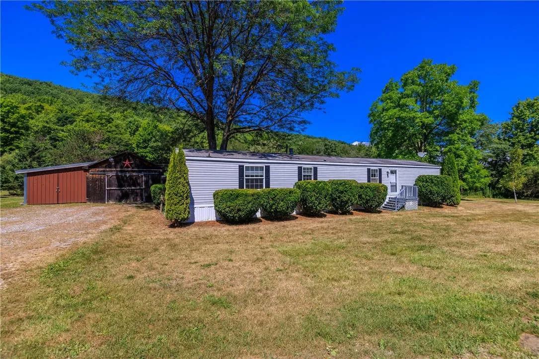 9929 Lake Hollow Road, Cohocton, New York 14826, Cohocton, New York 14826, 2 Bedrooms Bedrooms, 5 Rooms Rooms,2 BathroomsBathrooms,Residential,For Sale,9929 Lake Hollow Road, Cohocton, New York 14826,0,R1651686