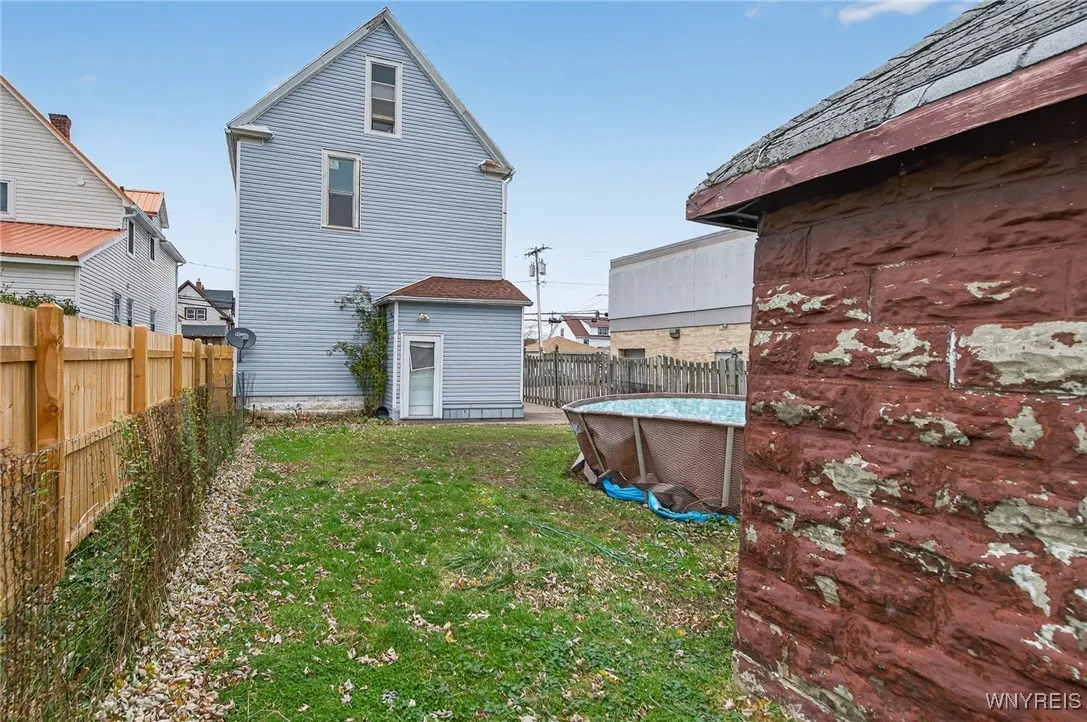 221 Kirby Avenue, Lackawanna, New York 14218, Lackawanna, New York 14218, 3 Bedrooms Bedrooms, ,2 BathroomsBathrooms,Residential,For Sale,221 Kirby Avenue, Lackawanna, New York 14218,0,B1651626