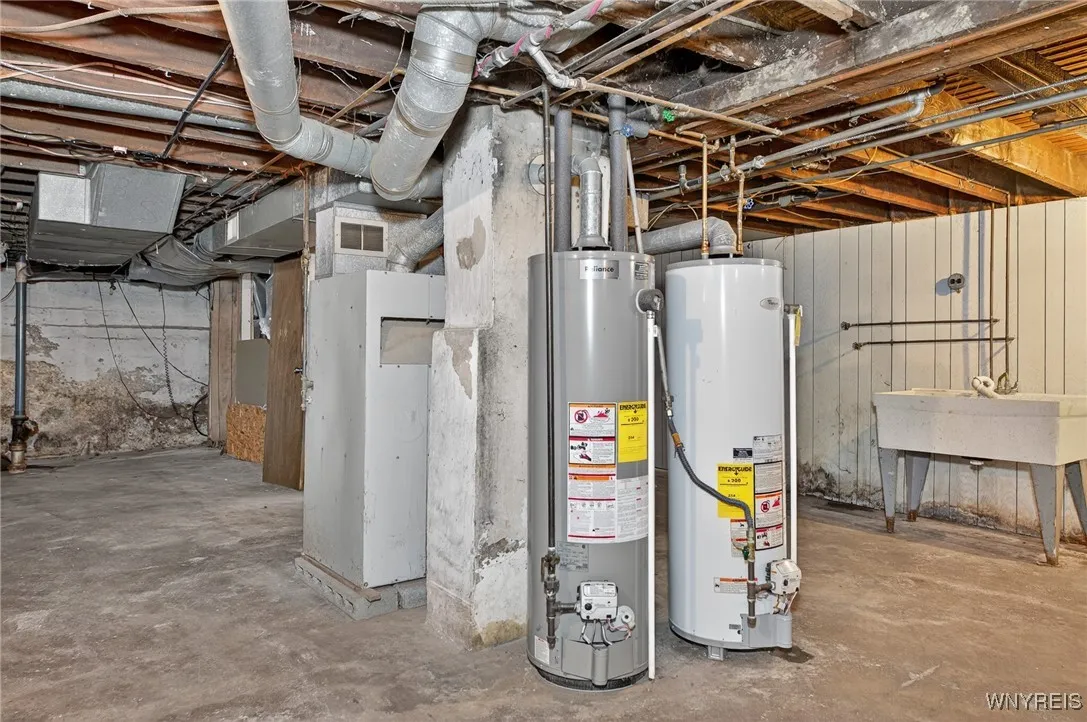 221 Kirby Avenue, Lackawanna, New York 14218, Lackawanna, New York 14218, 3 Bedrooms Bedrooms, ,2 BathroomsBathrooms,Residential,For Sale,221 Kirby Avenue, Lackawanna, New York 14218,0,B1651626