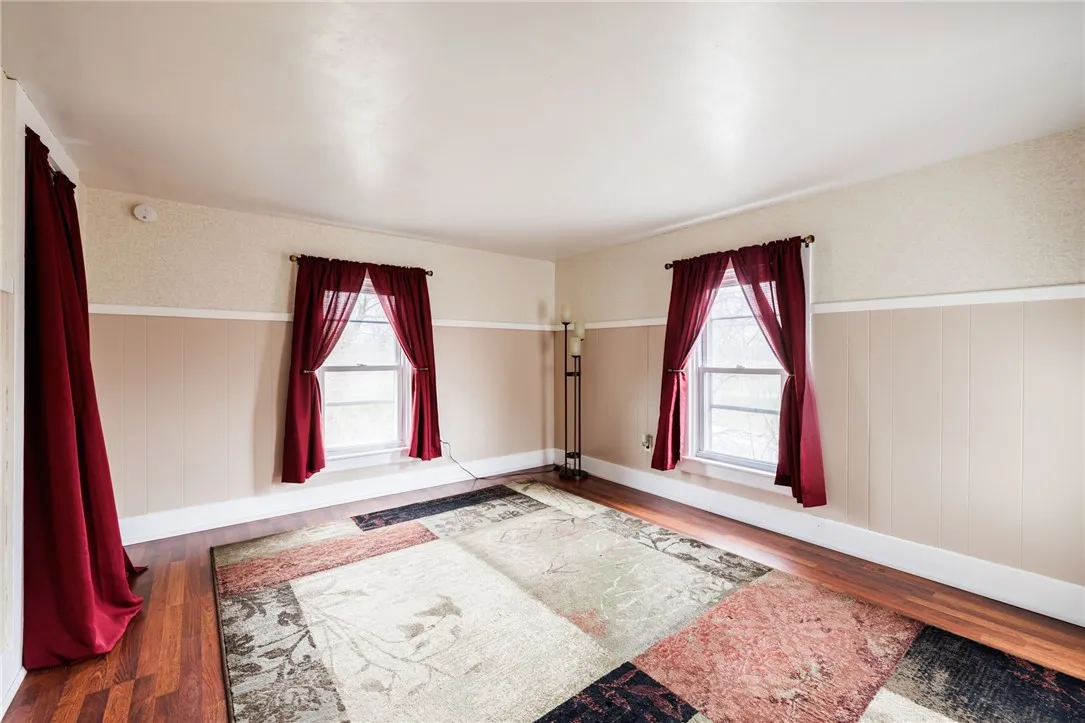 4451 Old Ridge Road, Williamson, New York 14589, Williamson, New York 14589, 6 Bedrooms Bedrooms, 9 Rooms Rooms,1 BathroomBathrooms,Residential,For Sale,4451 Old Ridge Road, Williamson, New York 14589,0,R1651431