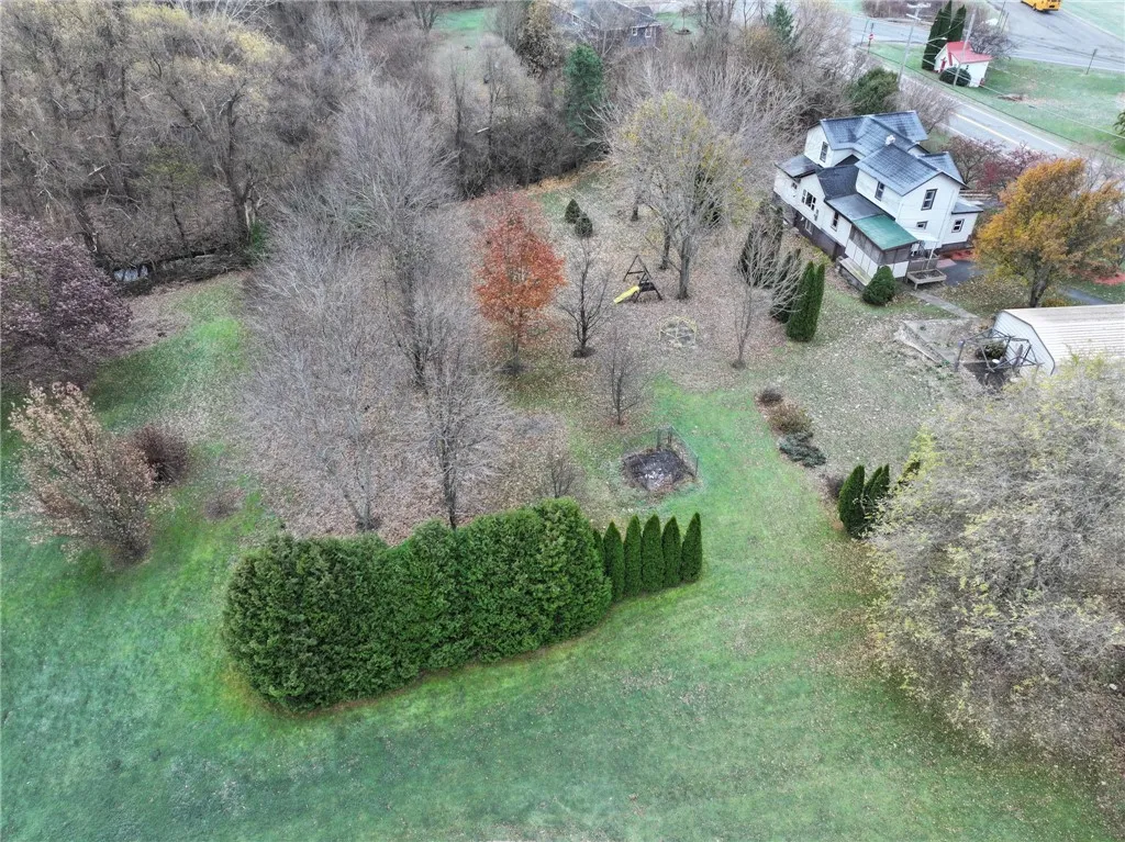 4451 Old Ridge Road, Williamson, New York 14589, Williamson, New York 14589, 6 Bedrooms Bedrooms, 9 Rooms Rooms,1 BathroomBathrooms,Residential,For Sale,4451 Old Ridge Road, Williamson, New York 14589,0,R1651431