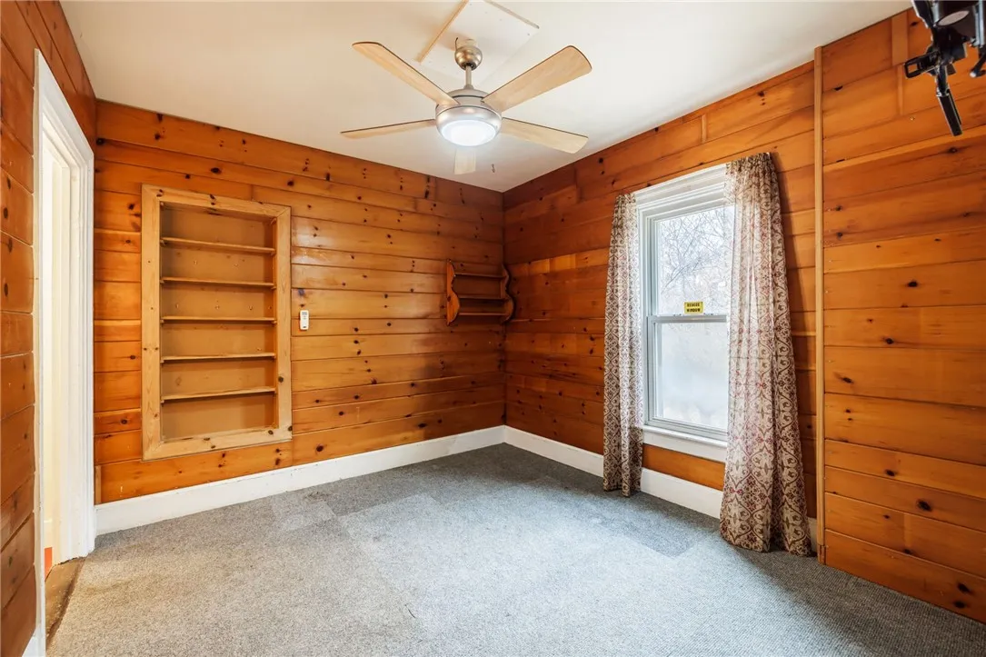 4451 Old Ridge Road, Williamson, New York 14589, Williamson, New York 14589, 6 Bedrooms Bedrooms, 9 Rooms Rooms,1 BathroomBathrooms,Residential,For Sale,4451 Old Ridge Road, Williamson, New York 14589,0,R1651431