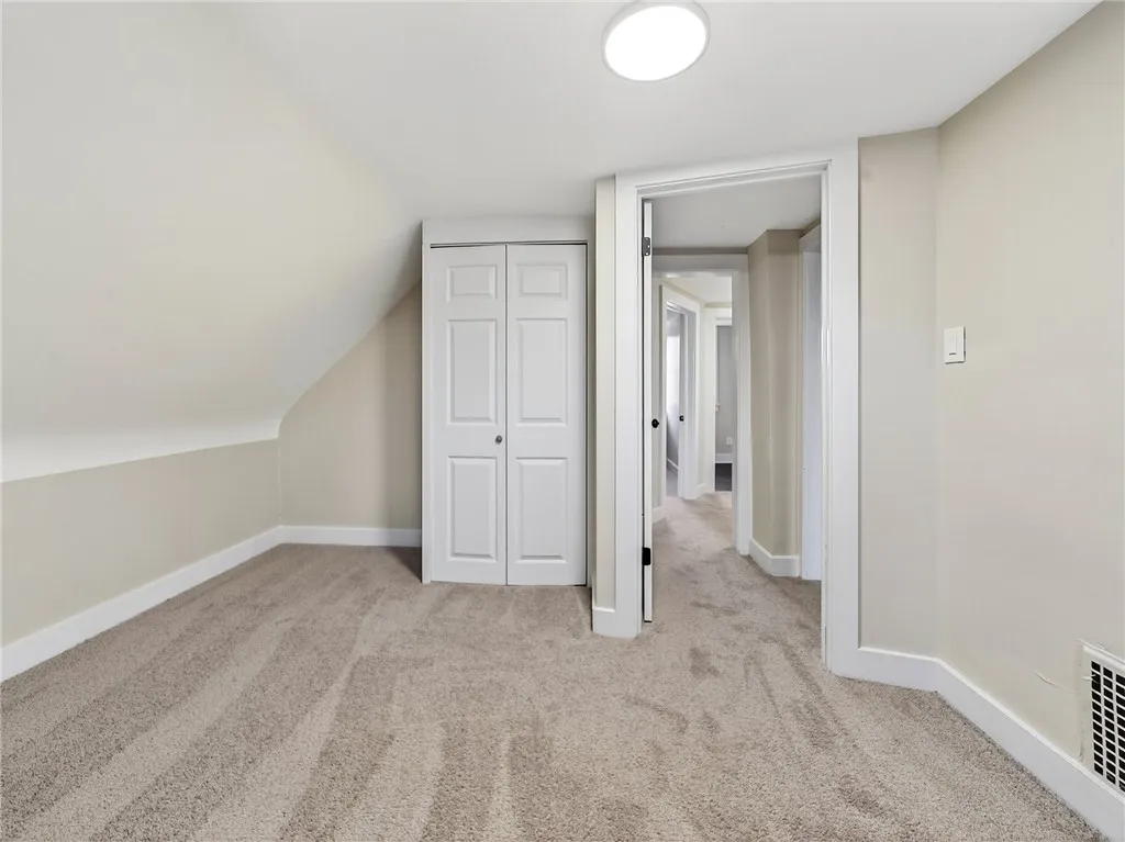 200 Wisconsin Street, Rochester, New York 14609, Rochester, New York 14609, 4 Bedrooms Bedrooms, 7 Rooms Rooms,2 BathroomsBathrooms,Residential,For Sale,200 Wisconsin Street, Rochester, New York 14609,0,R1651714