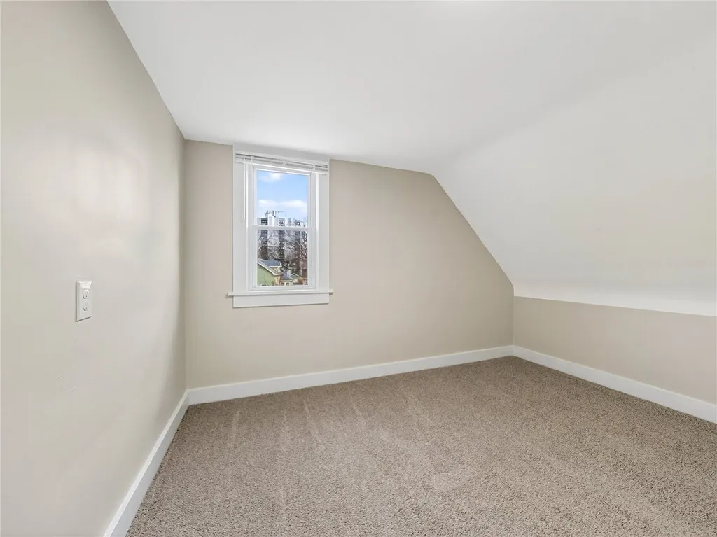 200 Wisconsin Street, Rochester, New York 14609, Rochester, New York 14609, 4 Bedrooms Bedrooms, 7 Rooms Rooms,2 BathroomsBathrooms,Residential,For Sale,200 Wisconsin Street, Rochester, New York 14609,0,R1651714