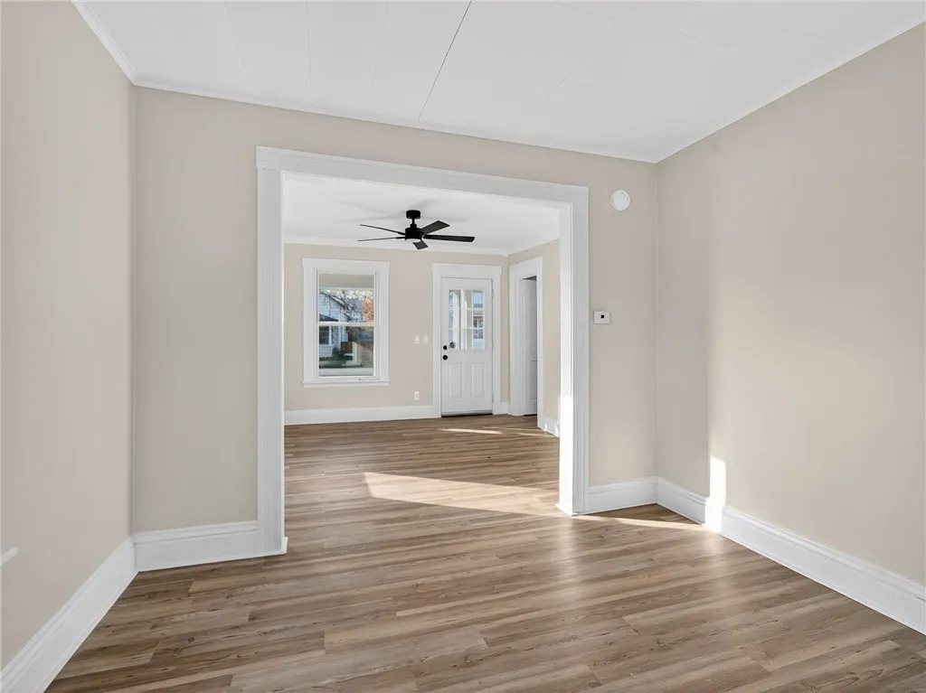 200 Wisconsin Street, Rochester, New York 14609, Rochester, New York 14609, 4 Bedrooms Bedrooms, 7 Rooms Rooms,2 BathroomsBathrooms,Residential,For Sale,200 Wisconsin Street, Rochester, New York 14609,0,R1651714