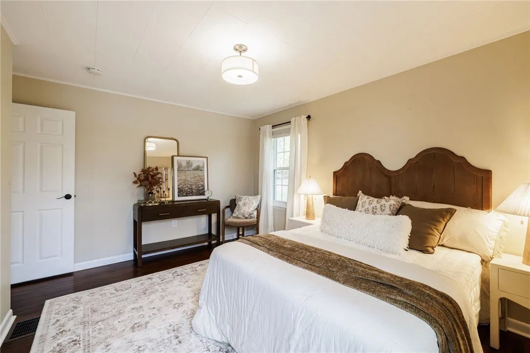 178 Parrish Street, Canandaigua City, New York 144, Canandaigua City, New York 14424, 2 Bedrooms Bedrooms, 5 Rooms Rooms,1 BathroomBathrooms,Residential,For Sale,178 Parrish Street, Canandaigua City, New York 144,0,R1651193