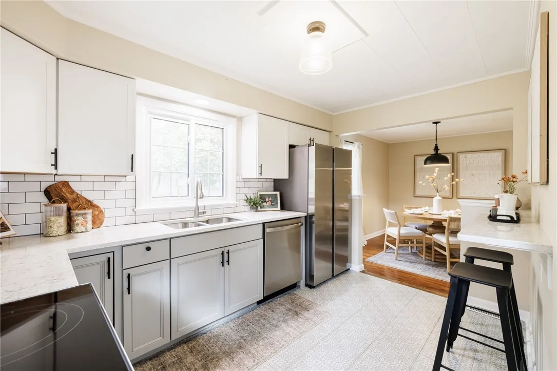 178 Parrish Street, Canandaigua City, New York 144, Canandaigua City, New York 14424, 2 Bedrooms Bedrooms, 5 Rooms Rooms,1 BathroomBathrooms,Residential,For Sale,178 Parrish Street, Canandaigua City, New York 144,0,R1651193