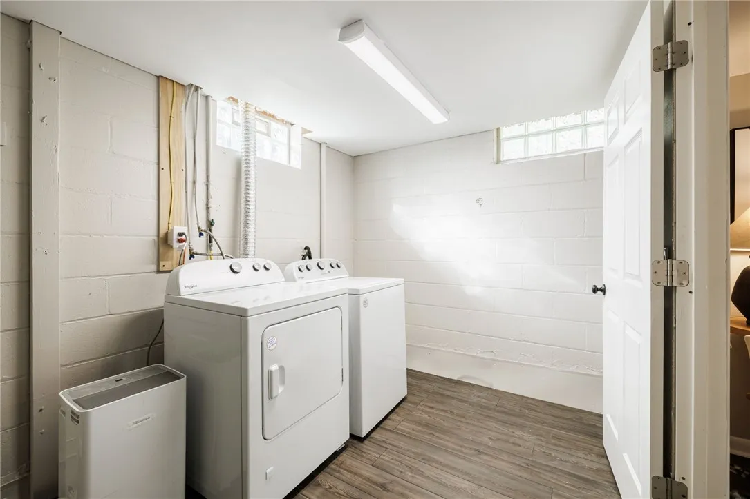 178 Parrish Street, Canandaigua City, New York 144, Canandaigua City, New York 14424, 2 Bedrooms Bedrooms, 5 Rooms Rooms,1 BathroomBathrooms,Residential,For Sale,178 Parrish Street, Canandaigua City, New York 144,0,R1651193