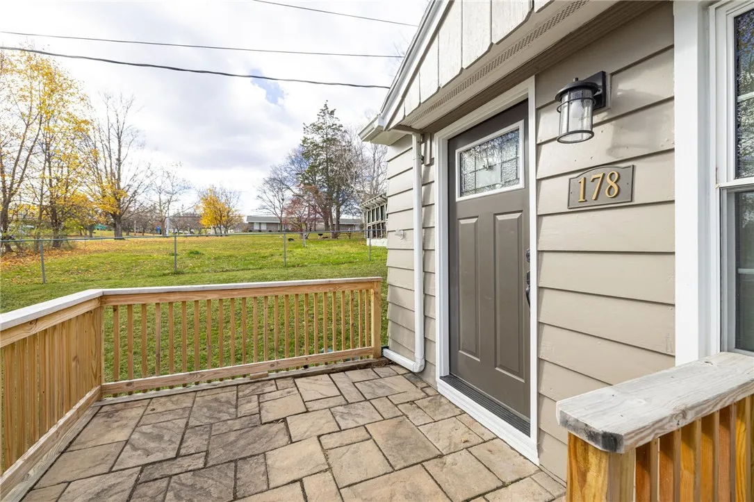 178 Parrish Street, Canandaigua City, New York 144, Canandaigua City, New York 14424, 2 Bedrooms Bedrooms, 5 Rooms Rooms,1 BathroomBathrooms,Residential,For Sale,178 Parrish Street, Canandaigua City, New York 144,0,R1651193