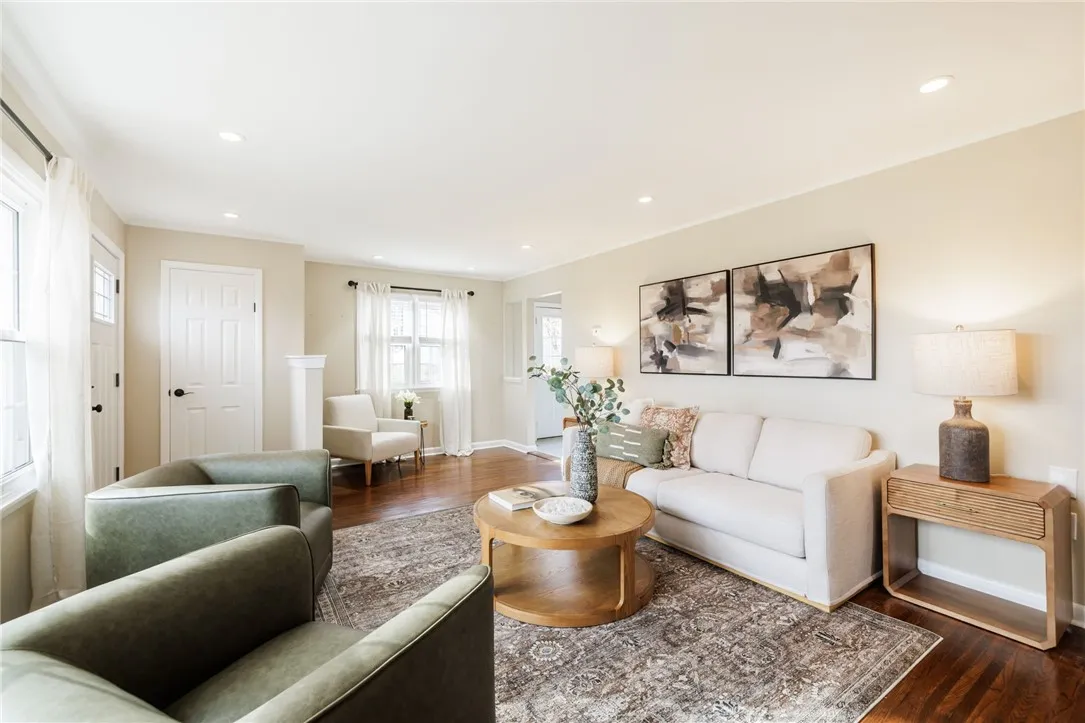 178 Parrish Street, Canandaigua City, New York 144, Canandaigua City, New York 14424, 2 Bedrooms Bedrooms, 5 Rooms Rooms,1 BathroomBathrooms,Residential,For Sale,178 Parrish Street, Canandaigua City, New York 144,0,R1651193