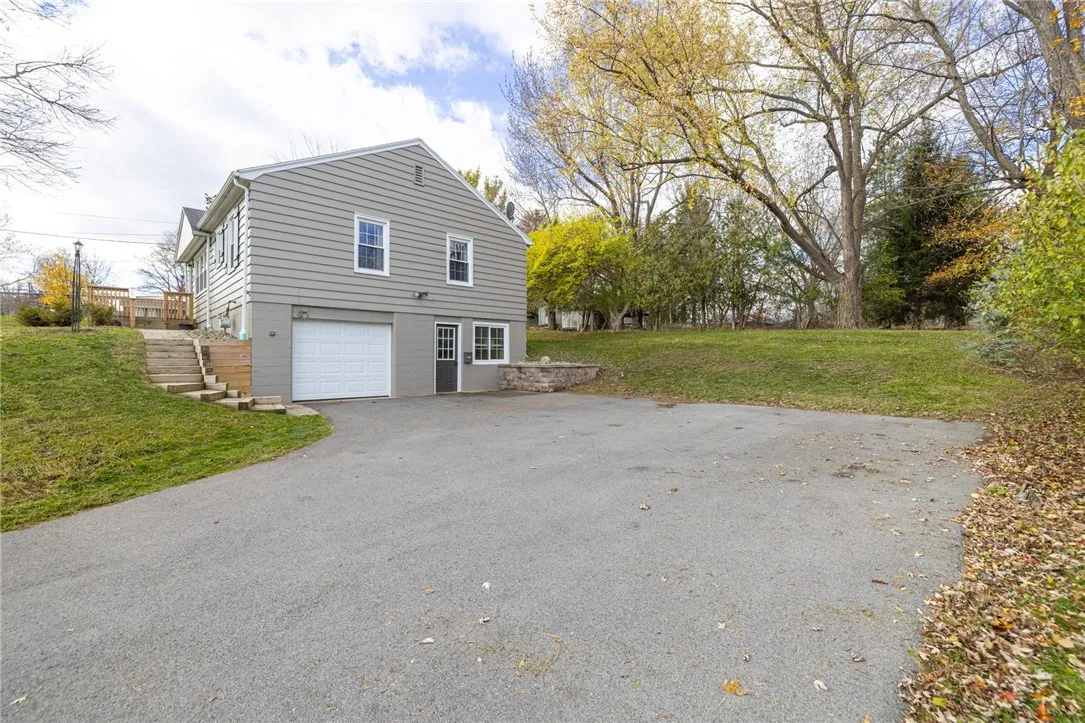 178 Parrish Street, Canandaigua City, New York 144, Canandaigua City, New York 14424, 2 Bedrooms Bedrooms, 5 Rooms Rooms,1 BathroomBathrooms,Residential,For Sale,178 Parrish Street, Canandaigua City, New York 144,0,R1651193