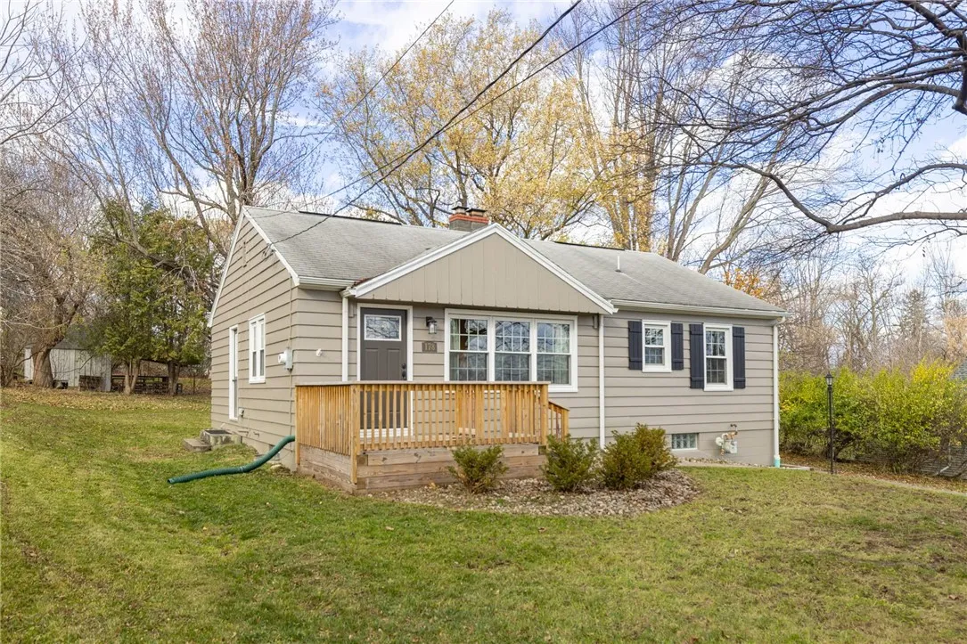 178 Parrish Street, Canandaigua City, New York 144, Canandaigua City, New York 14424, 2 Bedrooms Bedrooms, 5 Rooms Rooms,1 BathroomBathrooms,Residential,For Sale,178 Parrish Street, Canandaigua City, New York 144,0,R1651193