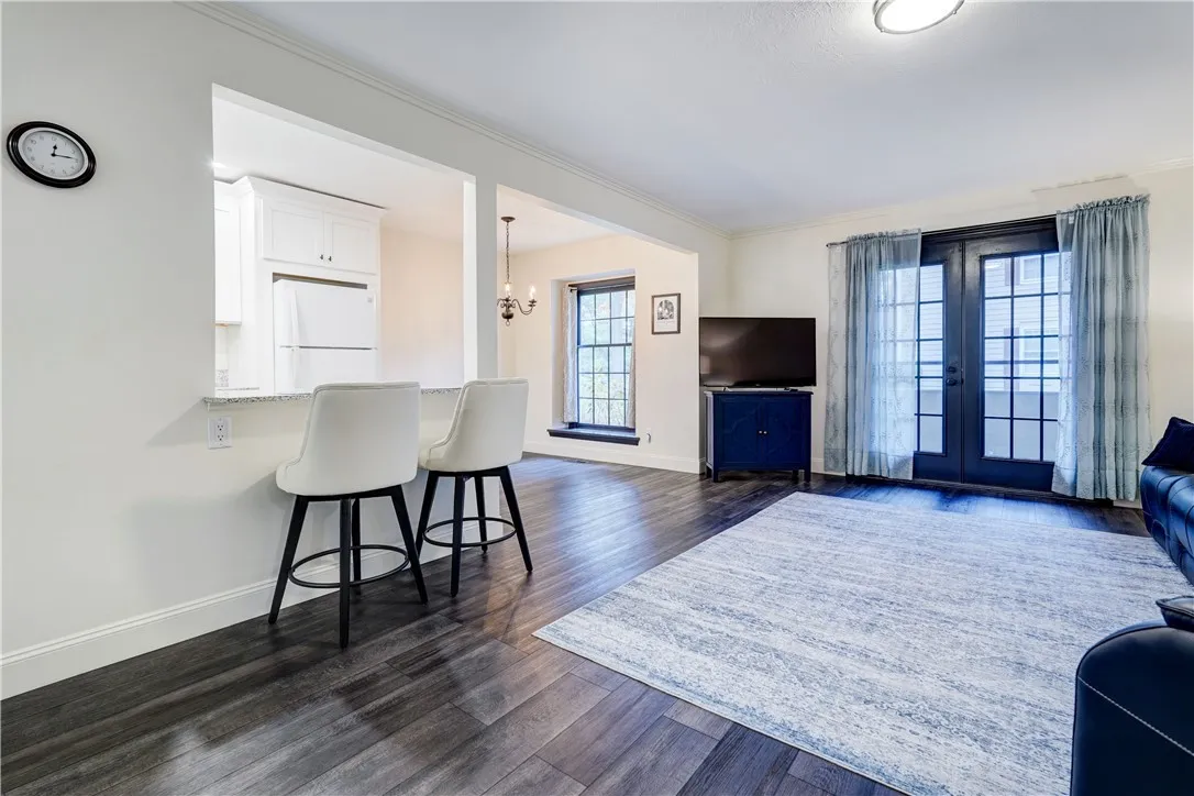 34 Wood Creek Drive, Pittsford, New York 14534, Pittsford, New York 14534, 2 Bedrooms Bedrooms, 5 Rooms Rooms,1 BathroomBathrooms,Residential,For Sale,34 Wood Creek Drive, Pittsford, New York 14534,0,R1651637