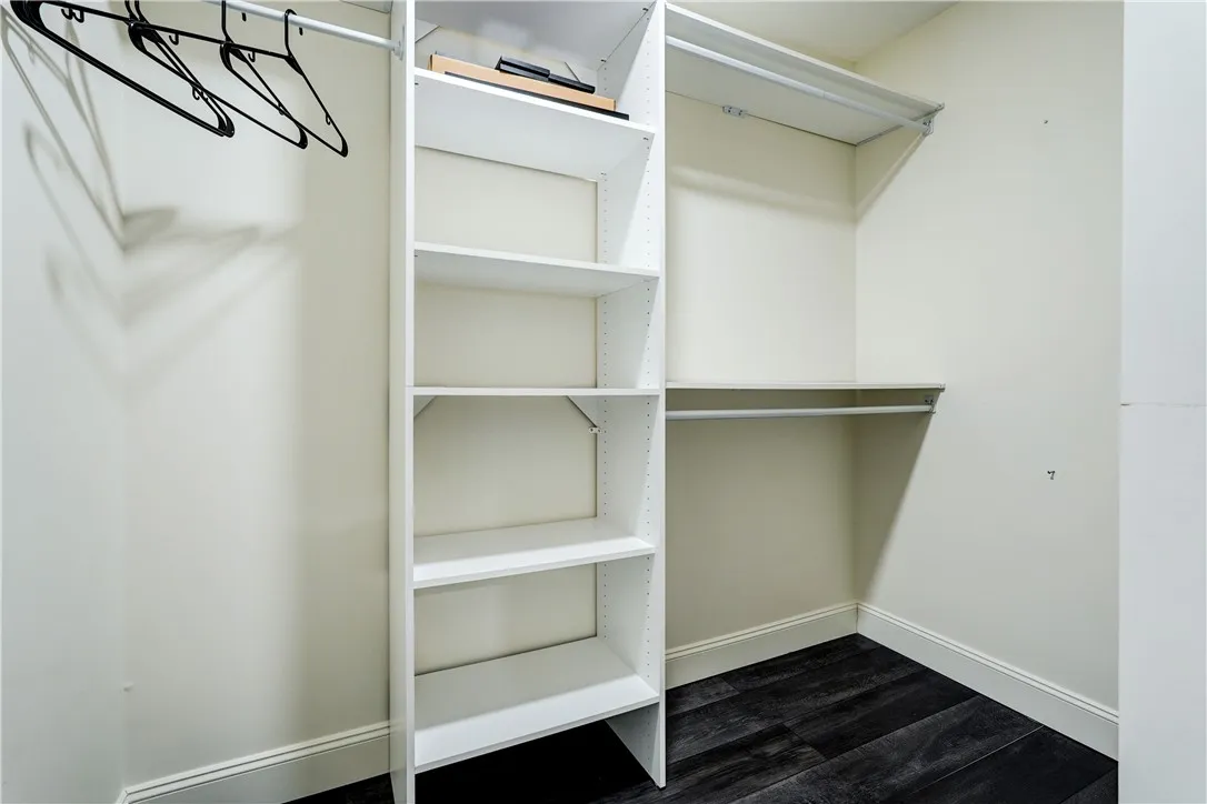 34 Wood Creek Drive, Pittsford, New York 14534, Pittsford, New York 14534, 2 Bedrooms Bedrooms, 5 Rooms Rooms,1 BathroomBathrooms,Residential,For Sale,34 Wood Creek Drive, Pittsford, New York 14534,0,R1651637