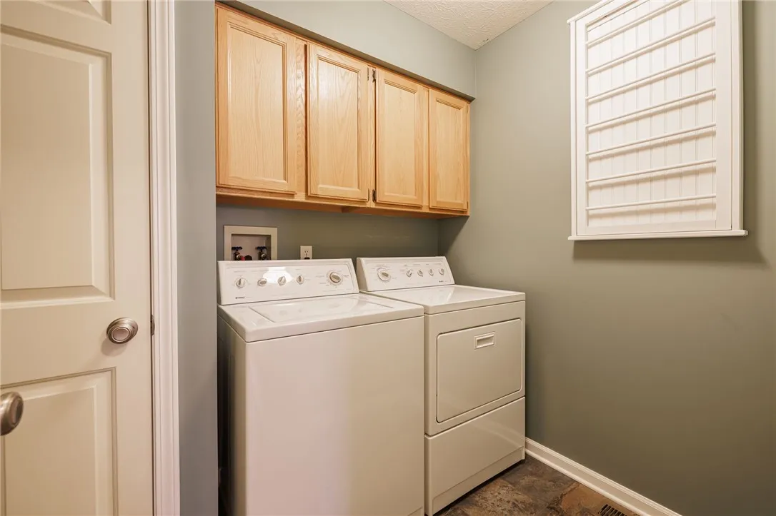 4906 Bramblewood Trail, Canandaigua Town, New York, Canandaigua Town, New York 14424, 4 Bedrooms Bedrooms, 9 Rooms Rooms,2 BathroomsBathrooms,Residential,For Sale,4906 Bramblewood Trail, Canandaigua Town, New York,0,R1651189