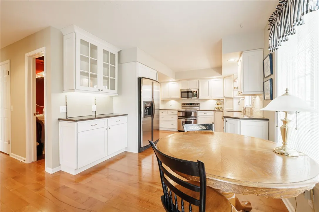 4906 Bramblewood Trail, Canandaigua Town, New York, Canandaigua Town, New York 14424, 4 Bedrooms Bedrooms, 9 Rooms Rooms,2 BathroomsBathrooms,Residential,For Sale,4906 Bramblewood Trail, Canandaigua Town, New York,0,R1651189