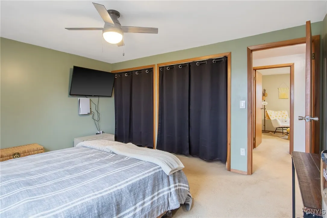 8614 Nazareth Drive, Cicero, New York 13039, Cicero, New York 13039, 3 Bedrooms Bedrooms, 7 Rooms Rooms,1 BathroomBathrooms,Residential,For Sale,8614 Nazareth Drive, Cicero, New York 13039,0,S1651573