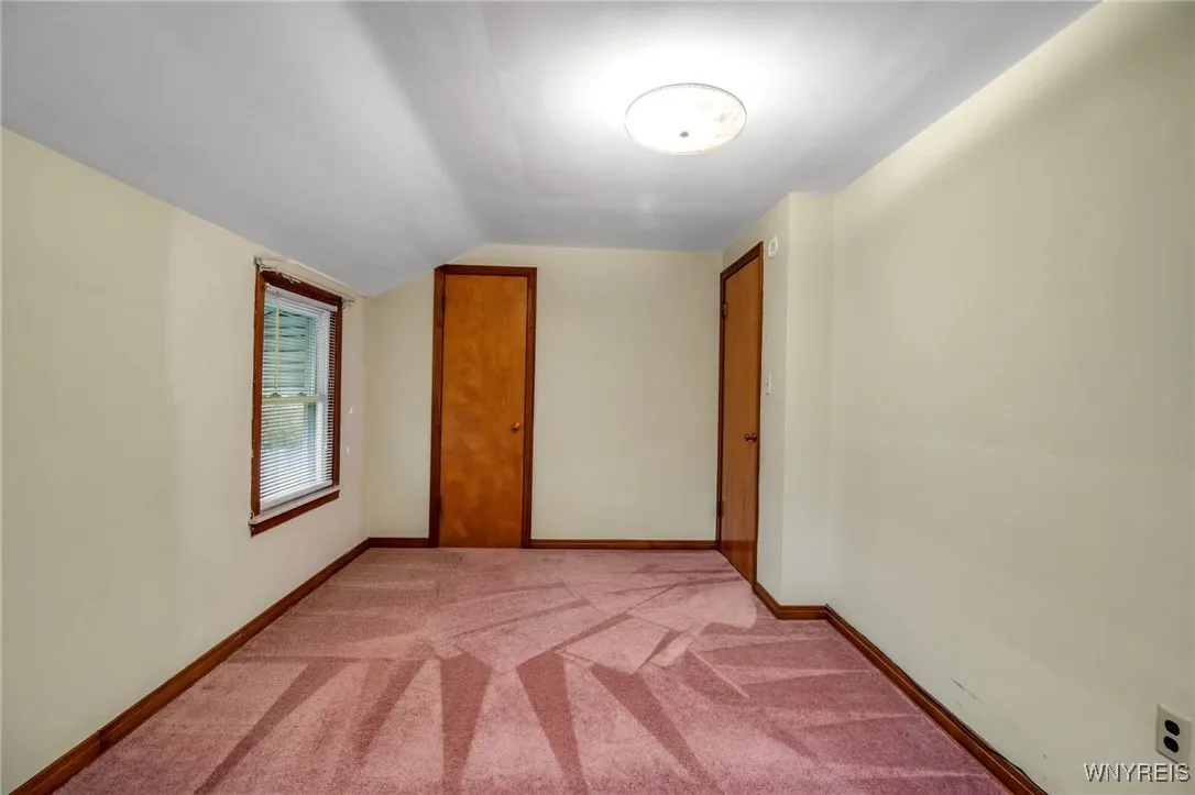 1226 87th Street, Niagara Falls, New York 14304, Niagara Falls, New York 14304, 3 Bedrooms Bedrooms, 7 Rooms Rooms,1 BathroomBathrooms,Residential,For Sale,1226 87th Street, Niagara Falls, New York 14304,0,B1651252