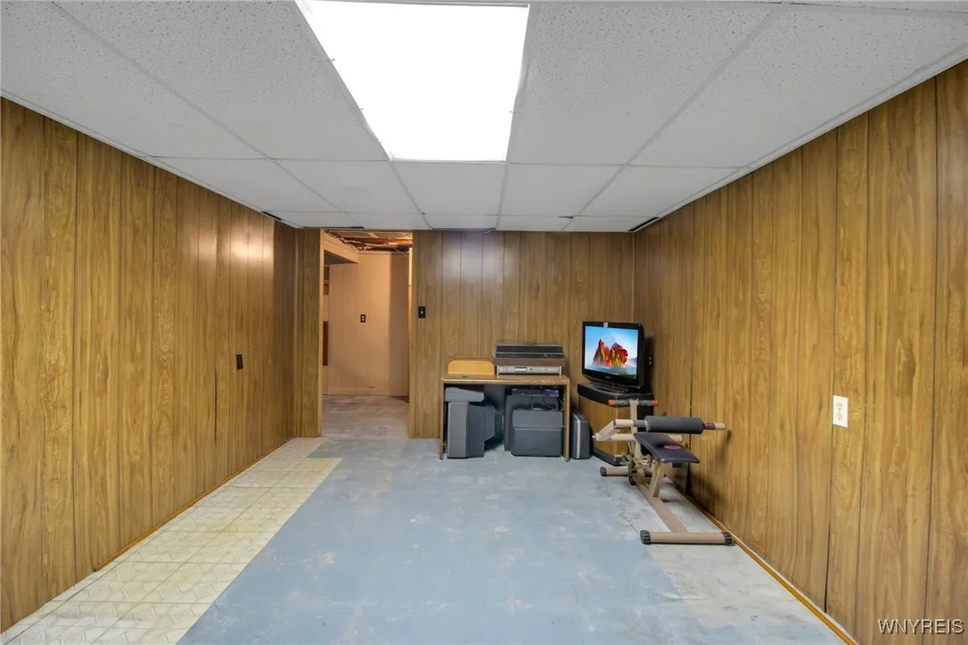 1226 87th Street, Niagara Falls, New York 14304, Niagara Falls, New York 14304, 3 Bedrooms Bedrooms, 7 Rooms Rooms,1 BathroomBathrooms,Residential,For Sale,1226 87th Street, Niagara Falls, New York 14304,0,B1651252