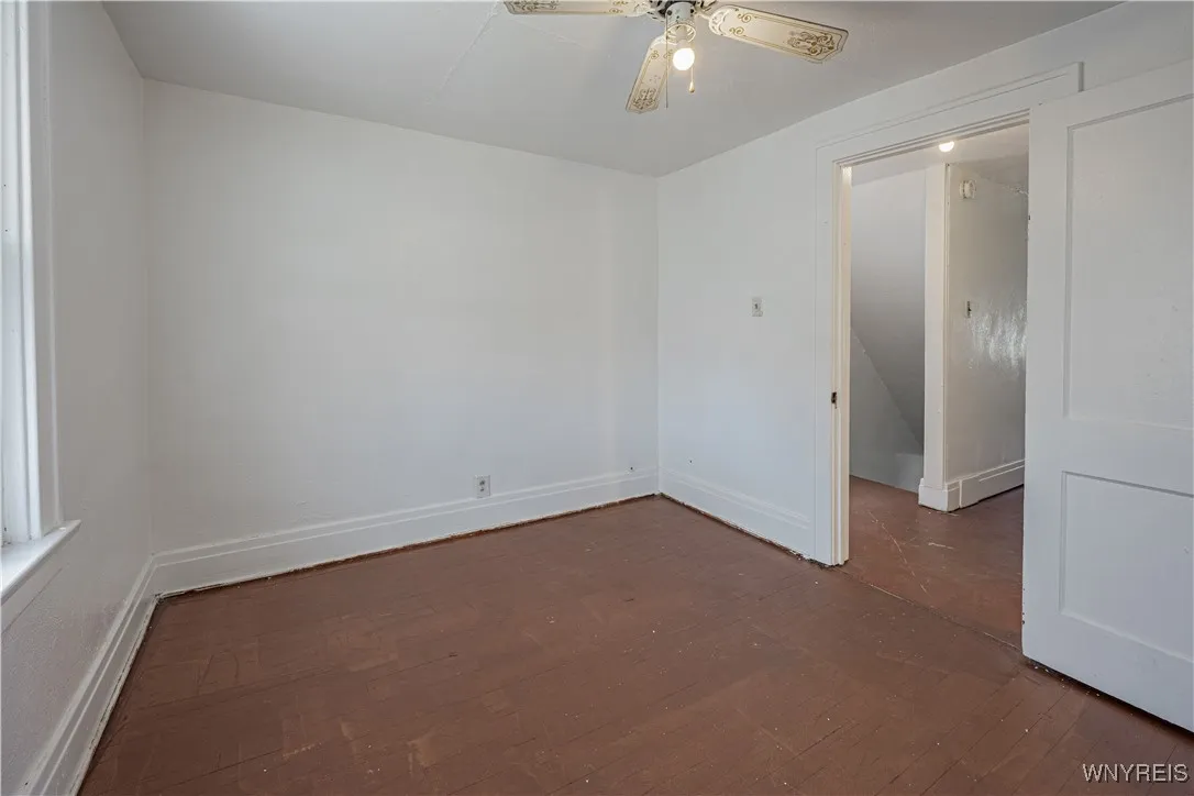 605 29th Street, Niagara Falls, New York 14301, Niagara Falls, New York 14301, 4 Bedrooms Bedrooms, 7 Rooms Rooms,1 BathroomBathrooms,Residential,Closed,605 29th Street, Niagara Falls, New York 14301,0,B1651415