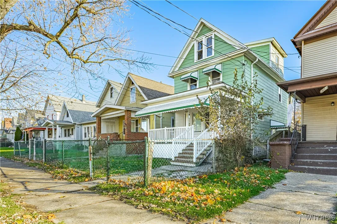 605 29th Street, Niagara Falls, New York 14301, Niagara Falls, New York 14301, 4 Bedrooms Bedrooms, 7 Rooms Rooms,1 BathroomBathrooms,Residential,Closed,605 29th Street, Niagara Falls, New York 14301,0,B1651415