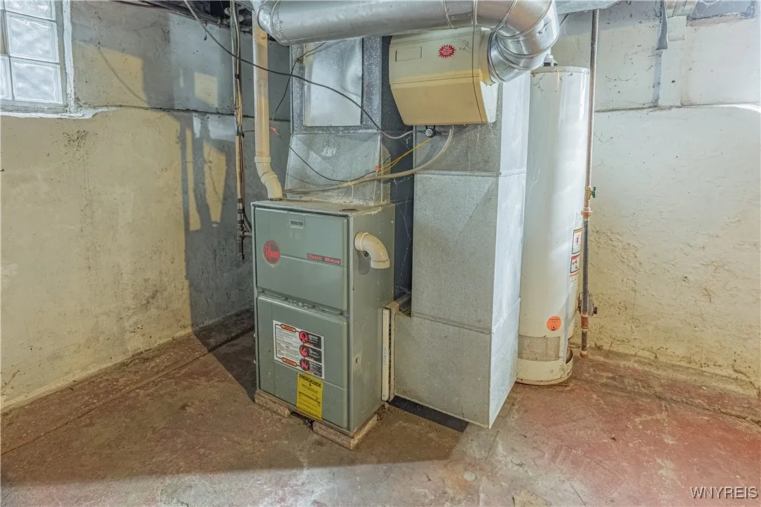 605 29th Street, Niagara Falls, New York 14301, Niagara Falls, New York 14301, 4 Bedrooms Bedrooms, 7 Rooms Rooms,1 BathroomBathrooms,Residential,Closed,605 29th Street, Niagara Falls, New York 14301,0,B1651415