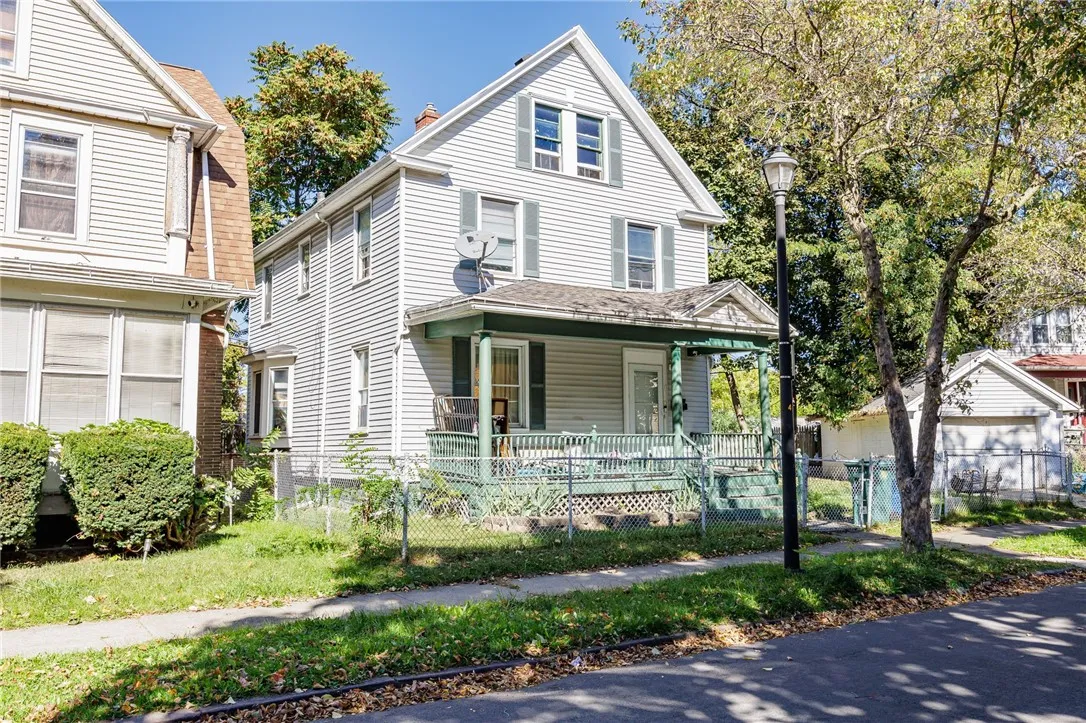 38 Saranac Street, Rochester, New York 14621, Rochester, New York 14621, 4 Bedrooms Bedrooms, 8 Rooms Rooms,1 BathroomBathrooms,Residential,For Sale,38 Saranac Street, Rochester, New York 14621,0,R1650470