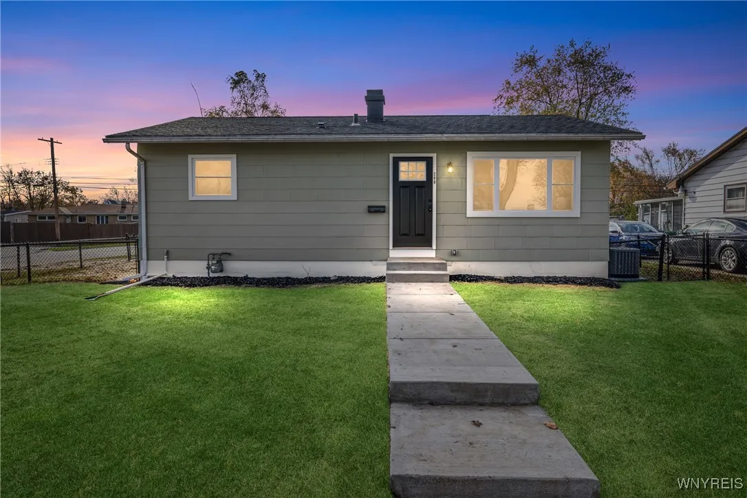 209 Parkedge Avenue, Tonawanda, New York 14150, Tonawanda, New York 14150, 3 Bedrooms Bedrooms, 5 Rooms Rooms,1 BathroomBathrooms,Residential,For Sale,209 Parkedge Avenue, Tonawanda, New York 14150,0,B1651741