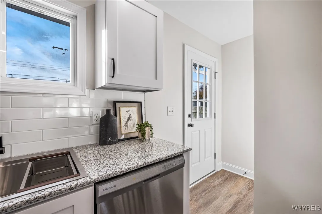 209 Parkedge Avenue, Tonawanda, New York 14150, Tonawanda, New York 14150, 3 Bedrooms Bedrooms, 5 Rooms Rooms,1 BathroomBathrooms,Residential,For Sale,209 Parkedge Avenue, Tonawanda, New York 14150,0,B1651741
