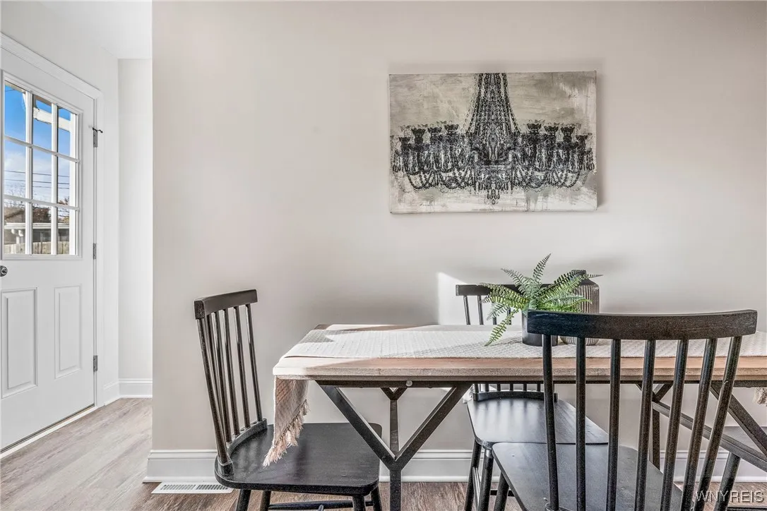 209 Parkedge Avenue, Tonawanda, New York 14150, Tonawanda, New York 14150, 3 Bedrooms Bedrooms, 5 Rooms Rooms,1 BathroomBathrooms,Residential,For Sale,209 Parkedge Avenue, Tonawanda, New York 14150,0,B1651741