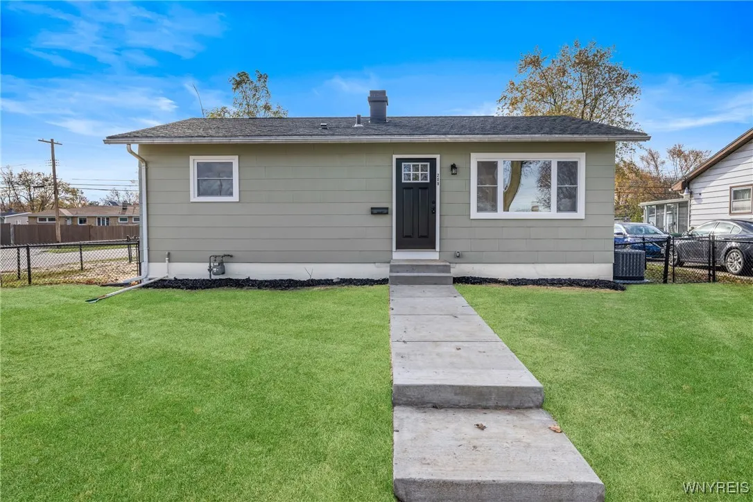 209 Parkedge Avenue, Tonawanda, New York 14150, Tonawanda, New York 14150, 3 Bedrooms Bedrooms, 5 Rooms Rooms,1 BathroomBathrooms,Residential,For Sale,209 Parkedge Avenue, Tonawanda, New York 14150,0,B1651741