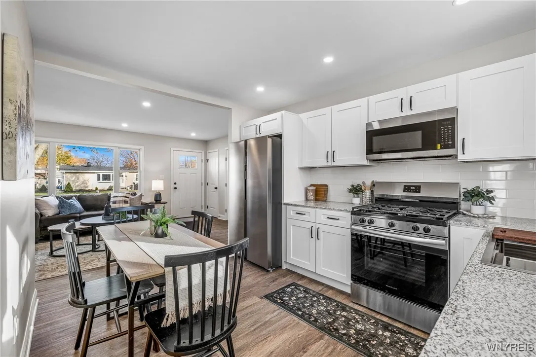 209 Parkedge Avenue, Tonawanda, New York 14150, Tonawanda, New York 14150, 3 Bedrooms Bedrooms, 5 Rooms Rooms,1 BathroomBathrooms,Residential,For Sale,209 Parkedge Avenue, Tonawanda, New York 14150,0,B1651741